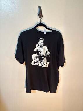 Johnny Cash Iconic Middle Finger Graphic Black T-Shirt Size XL